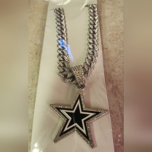 Brand New Dallas Cowboys football team iced out style 20".  Other teams availa… - Picture 5 of 8